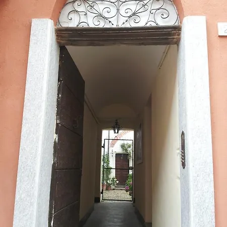 Casa Ternavassi 公寓
