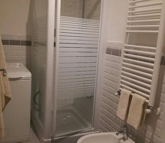 Casa Ternavassi كارماجنولا
